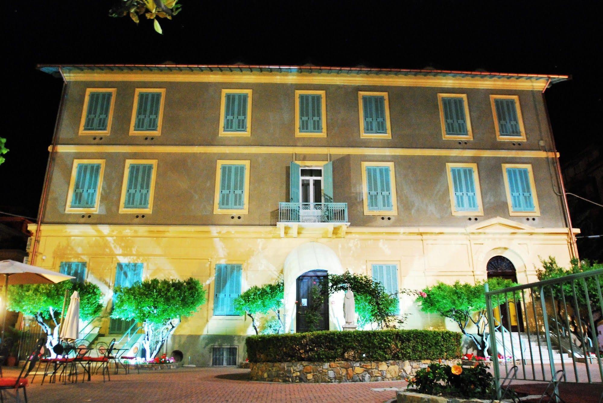 Hotel Villa Sophia Sanremo Exterior foto